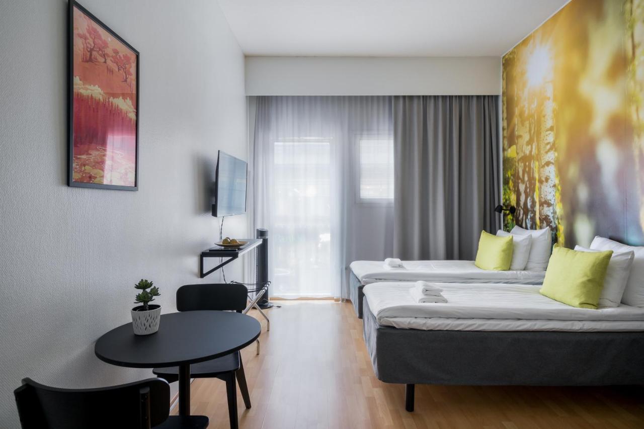 Hiisi Hotel Lohja エクステリア 写真